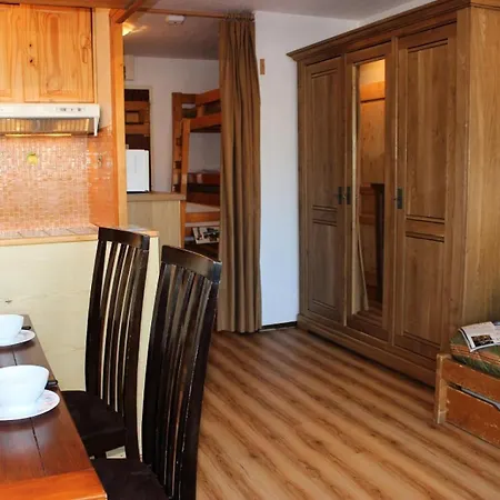 Neves - 4 Personnes Dans Quartier Vivant Mae-7545 *