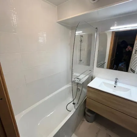 Neves - 4 Personnes Dans Quartier Vivant Mae-7545 Апартаменти